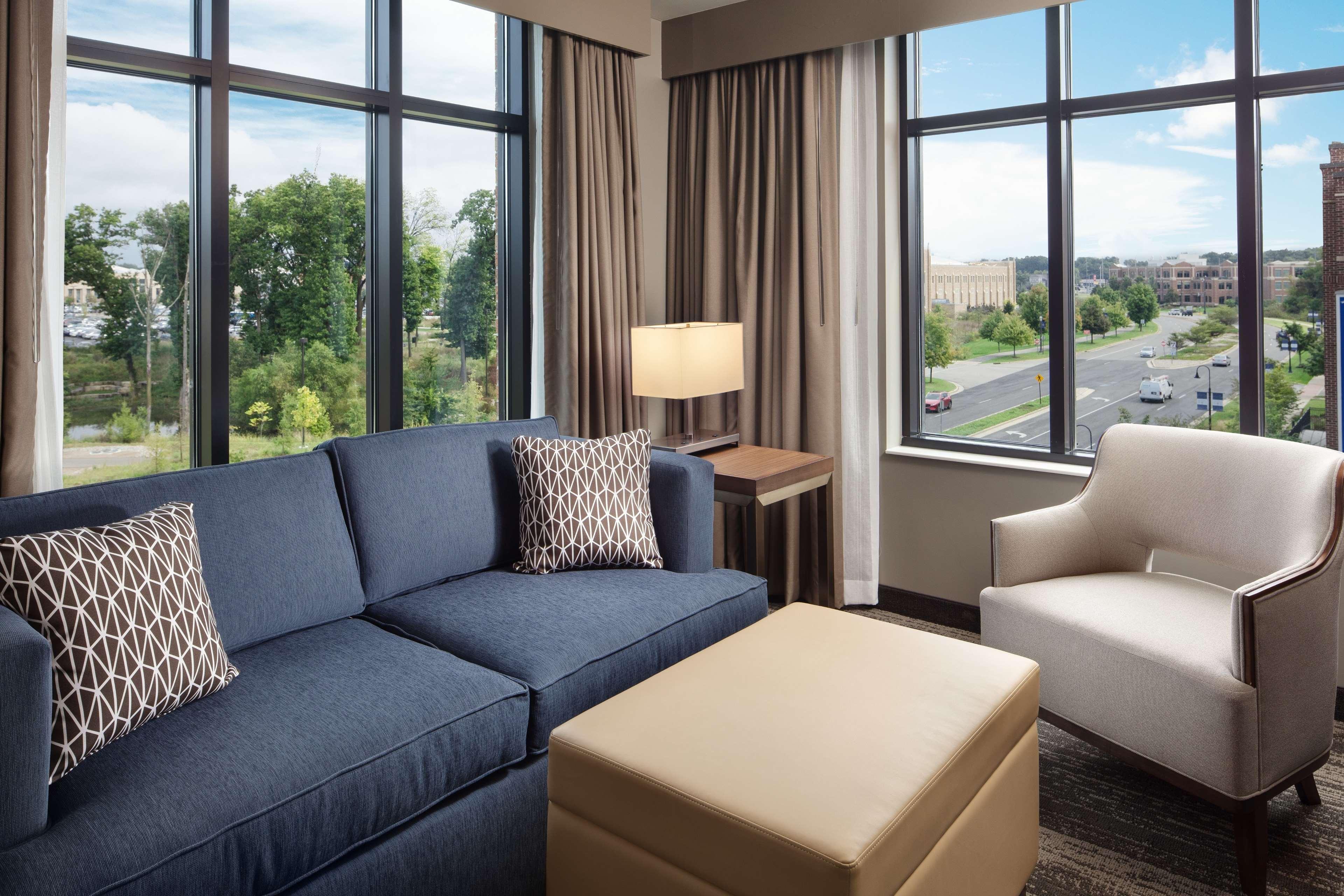 Embassy Suites By Hilton South Bend Exterior photo