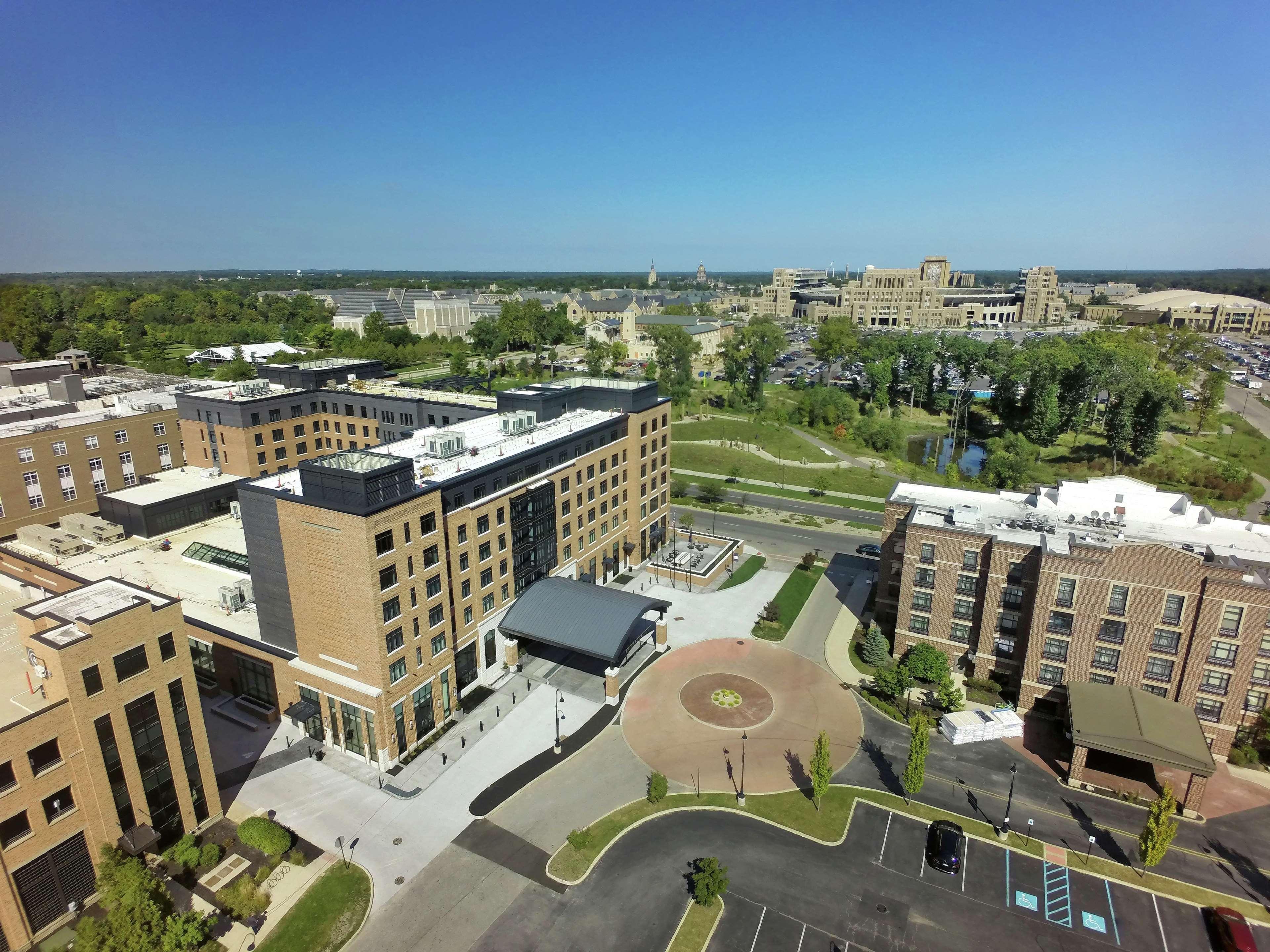 Embassy Suites By Hilton South Bend Exterior photo
